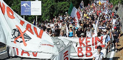 L'oceanico corteo No-Tav del 3 luglio