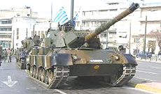 Un carro tedesco Leopard dell'esercito greco