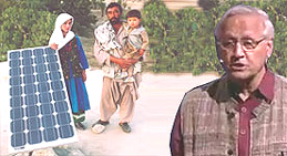 Afghani a lezione nel campus di Roy