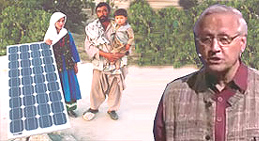 Afghani a lezione nel campus di Roy