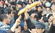 Tunisia, proteste per il pane