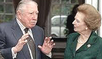 Pinochet con la Thatcher