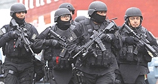 Forze Swat a Boston