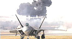 Il cacciabombardiere stealth F-22 Raptor