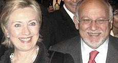 Vittorio Zucconi con Hillary Clinton