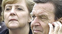 Merkel e Schroeder, stessa politica