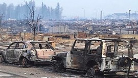 Fort Mc Murray, città rasa al suolo