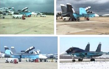 F-18 dipinti come i caccia russi (in basso a destra)