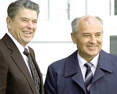 Reagan e Gorbaciov