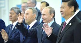 Putin insieme ai presidenti di Cina, Kazakhstan e Kyrgyzstan