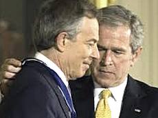 Tony Blair con George W. Bush