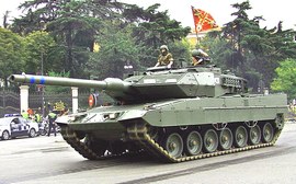 Un tank dell'esercito spagnolo