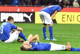 La disperazione degli azzurri eliminati dalla Svezia