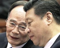 Wang Qishan con Xi Jinping