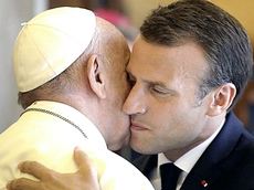 Bergoglio e Macron