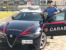 Una Giulia dei carabinieri