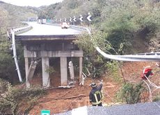 Il crollo sulla A6 Torino-Savona