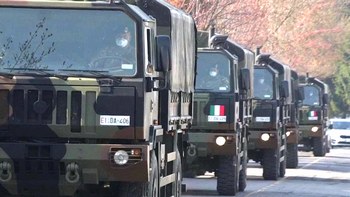 Convogli militari carichi di bare