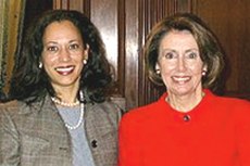 Kamala Harris con Nancy Pelosi
